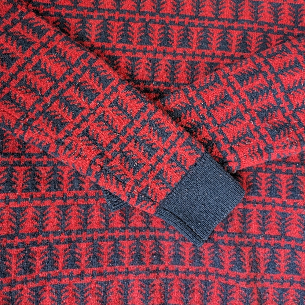 Vintage Abercrombie and Fitch crew neck sweater - Picture 2 of 3